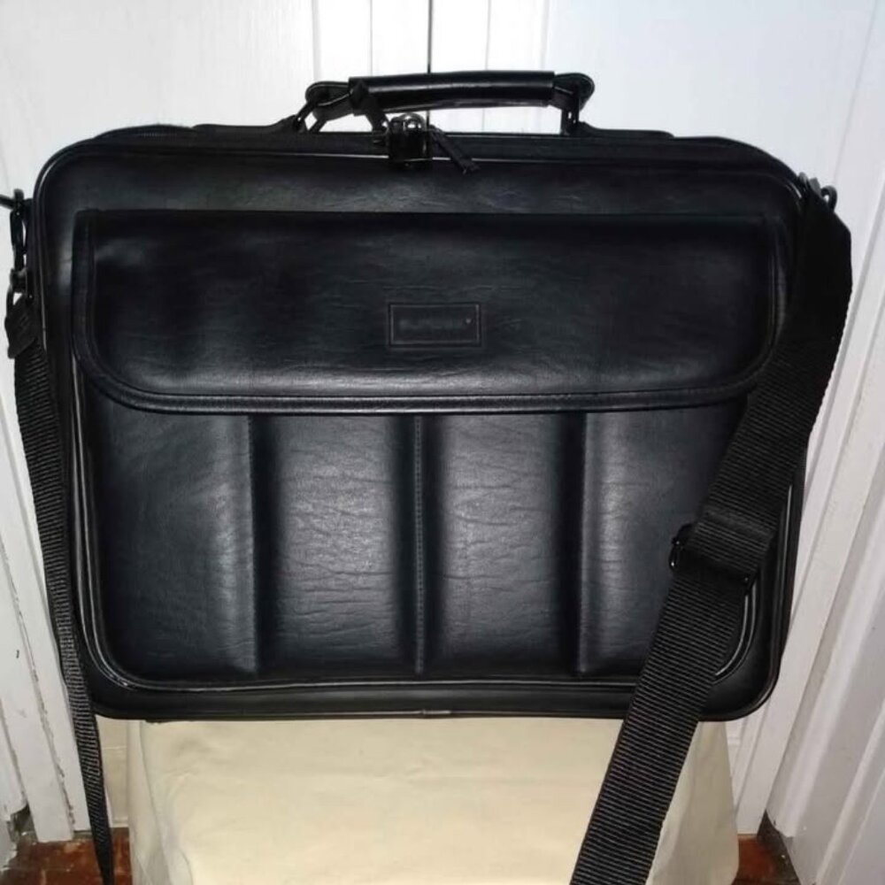 Sumdex Black Leather Laptop Briefcase